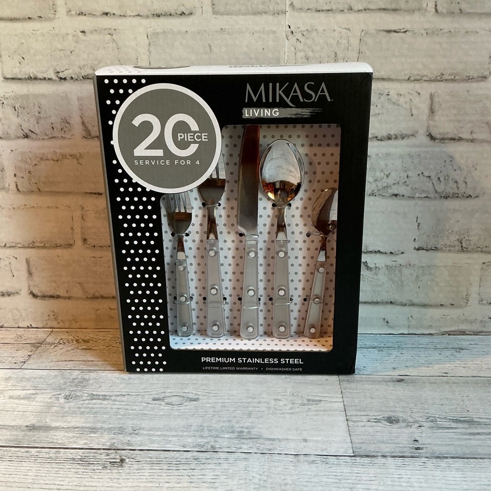 MIKASA 20pc Stainless Steel Translucent Outdoor Flatware Set